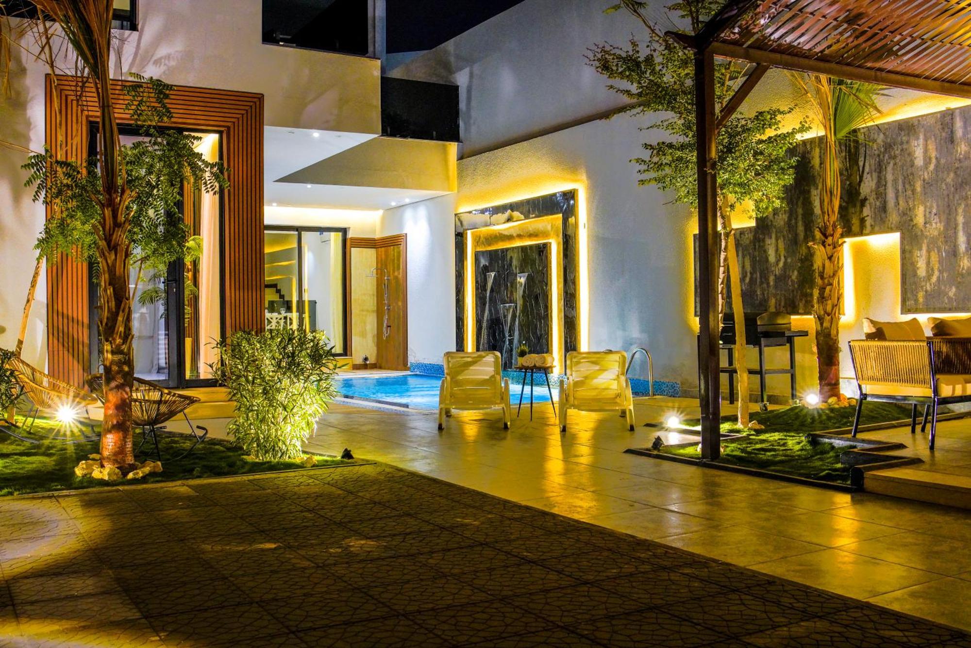 Resort The Land
